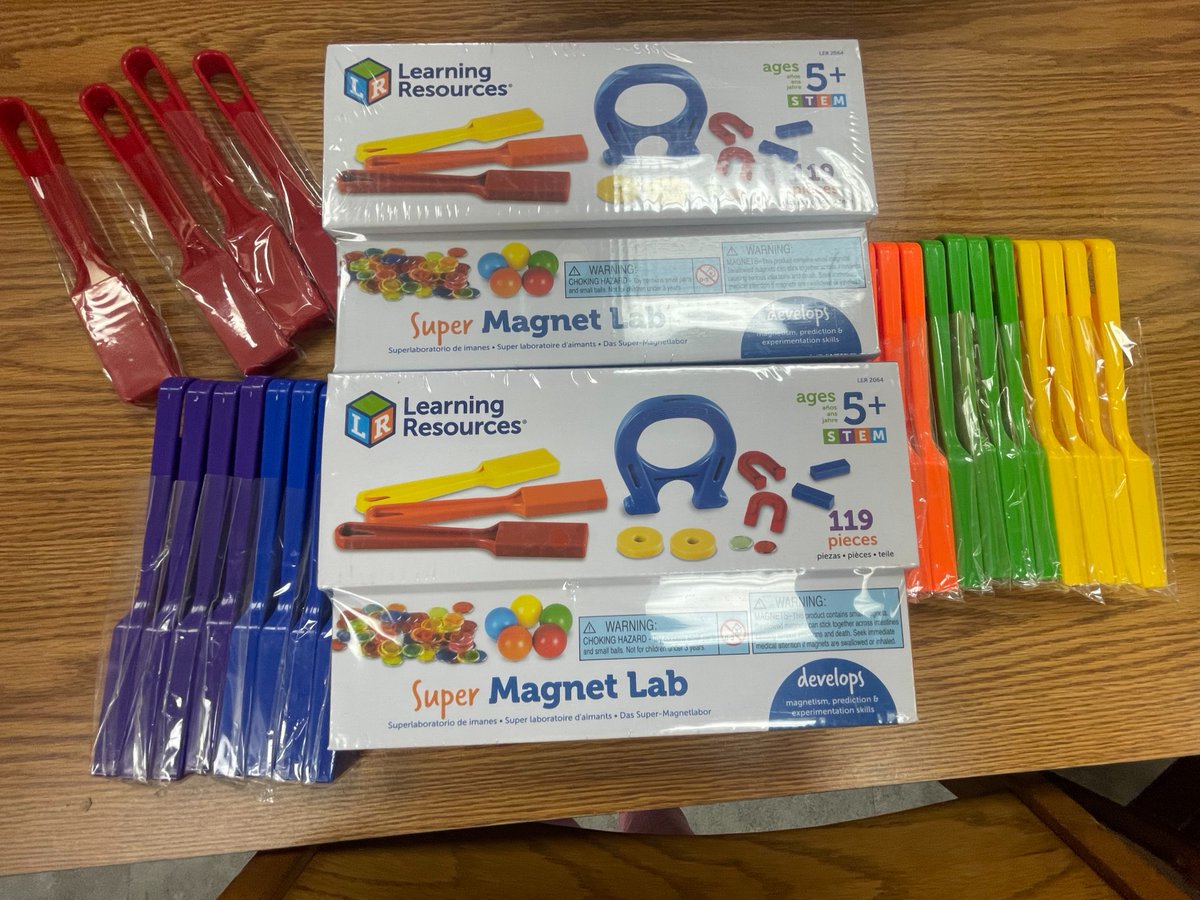 ImagineLearning's tweet image. At Imagine Learning, we’re proud to support teachers with the classroom supplies they need to bring learning to life. 💡🎉🍎

Congratulations Ms. Thornton from Martha Puckett Middle School in the Wayne County School System, GA, one of our Equipping the Future – A DonorsChoose…