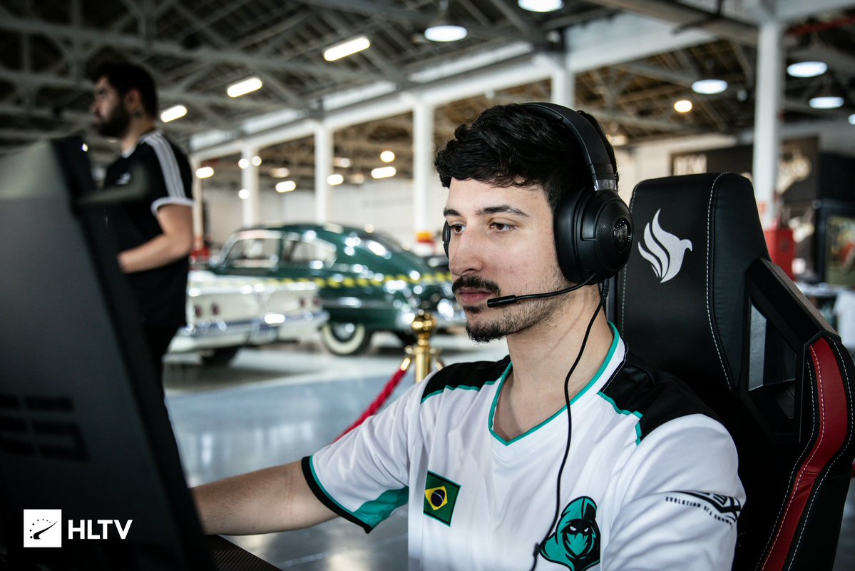 GameHuntersCS2's tweet image. 📝 Você conhece o Nyezin? 

O atleta surgiu na Liberty e logo foi parar na paiN AC. 

Em sua passagem na paiN, nye jogou em uma LAN no Rio onde saiu campeão, enfrentando os principais times do Brasil.

O jovem passou por Case, RED e BH antes de chegar aos caçadores!

🥷💫