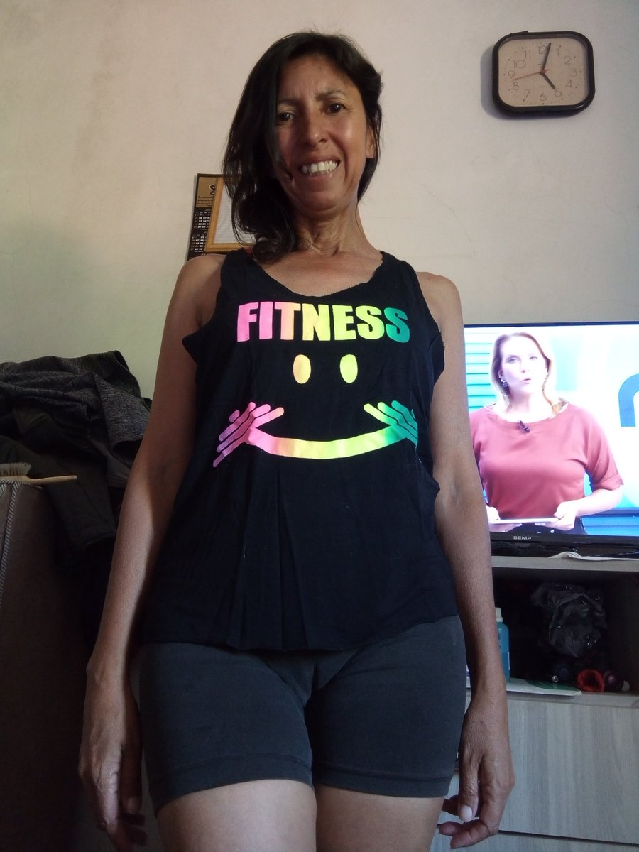 Me preparando para uma caminhada 
😊😀😊😀