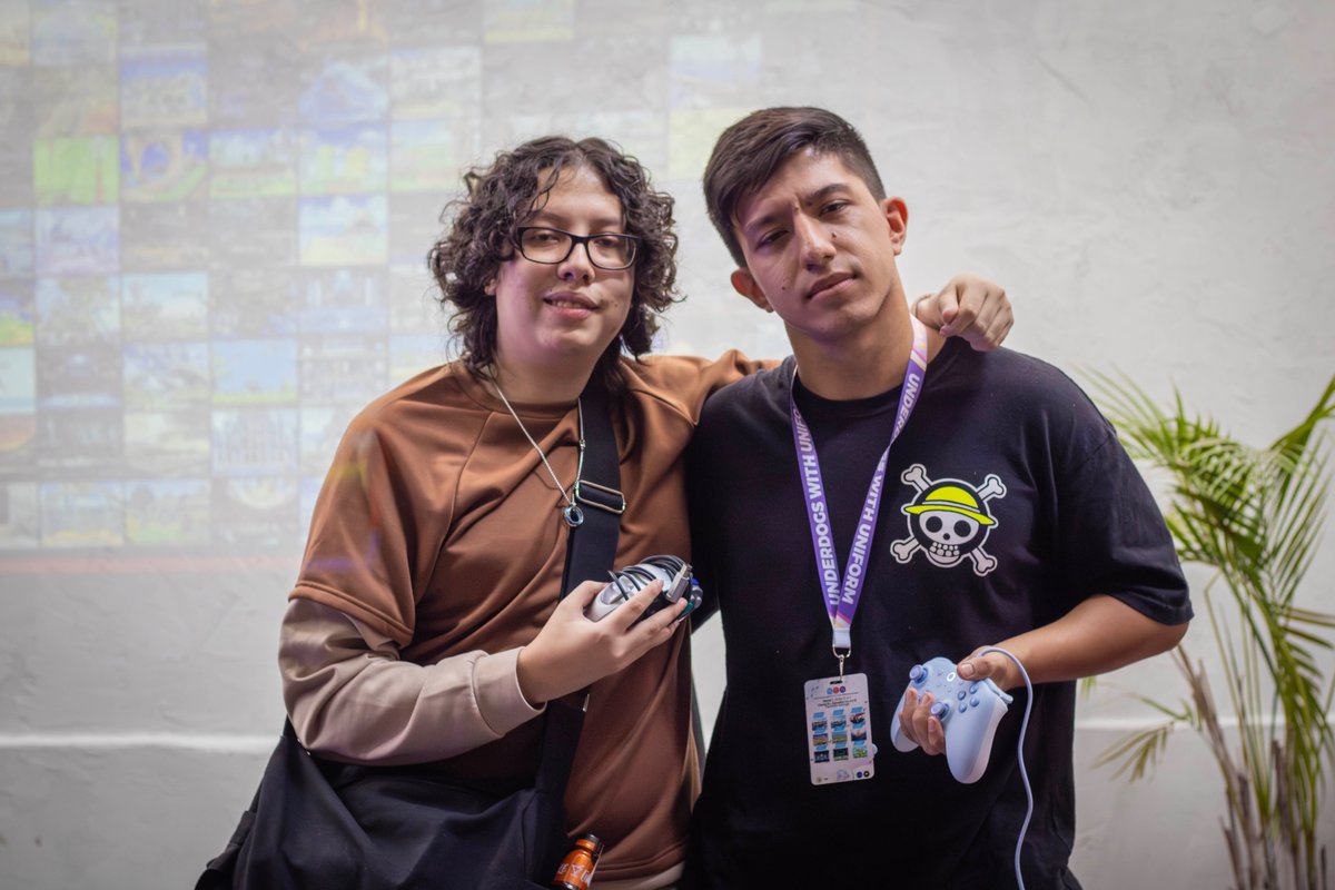 uwu_smash's tweet photo. ¡VA 🧵 DE LAS PAREJAS DEL #LASTCLIMAX!
Al final de subirlo todo, encontrarán los álbumes completos en Facebook e Instagram también <3 https://t.co/nuDh3vGILF