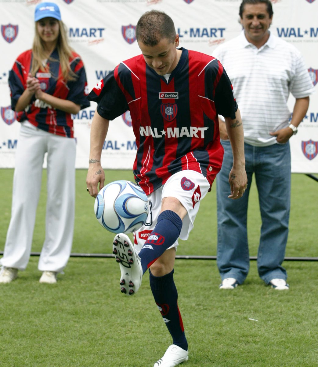 Presentación de D'Alessandro en San Lorenzo, año 2008.