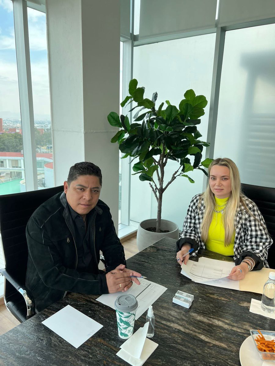 Sostuvimos una reunión con la titular de la Secretaria Ejecutiva del Consejo Estatal de Seguridad Pública, Nohemí Proal Huerta, psra seguir afinando el presupuesto de Seguridad Pública 2026 📊👮‍♂️, priorizando tecnología, prevención y una respuesta más eficiente para todas y todos