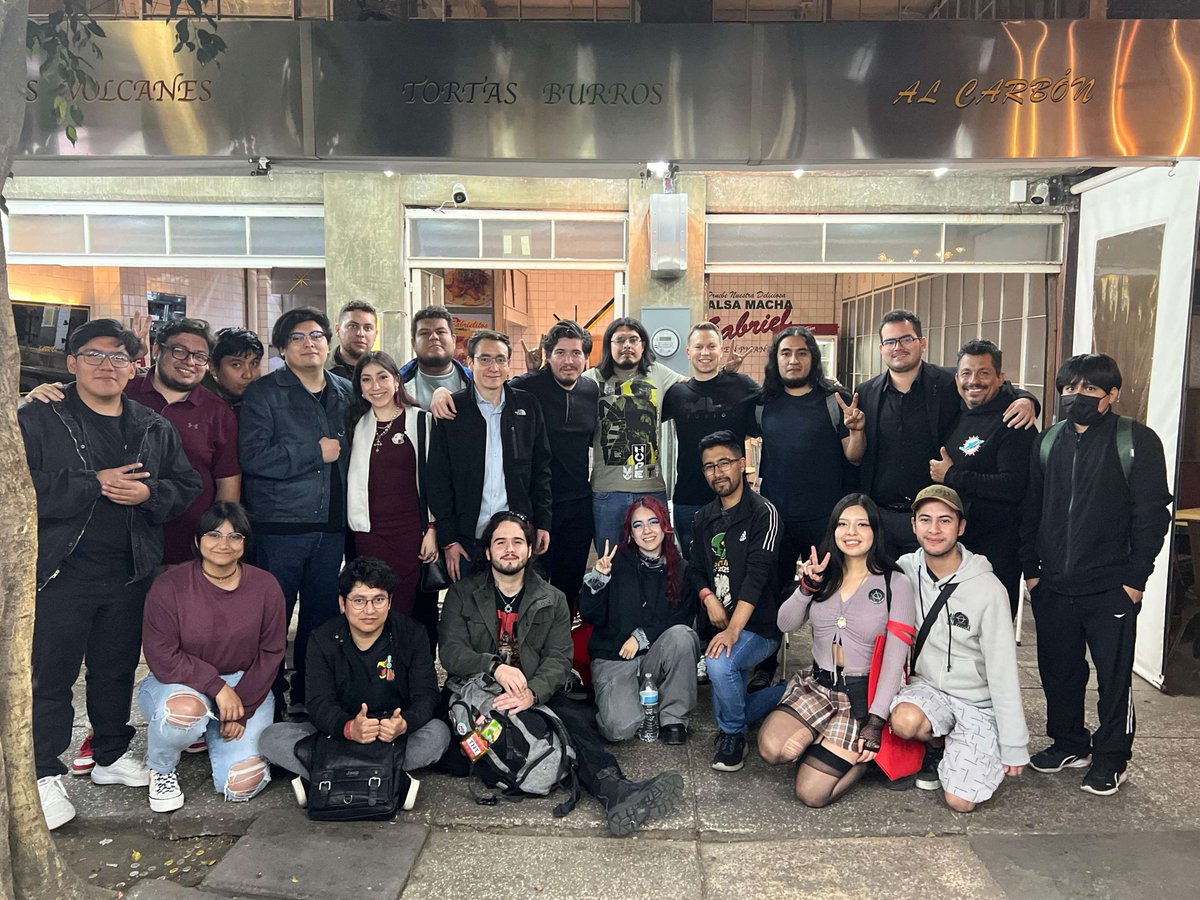 John Junyszek tweet media