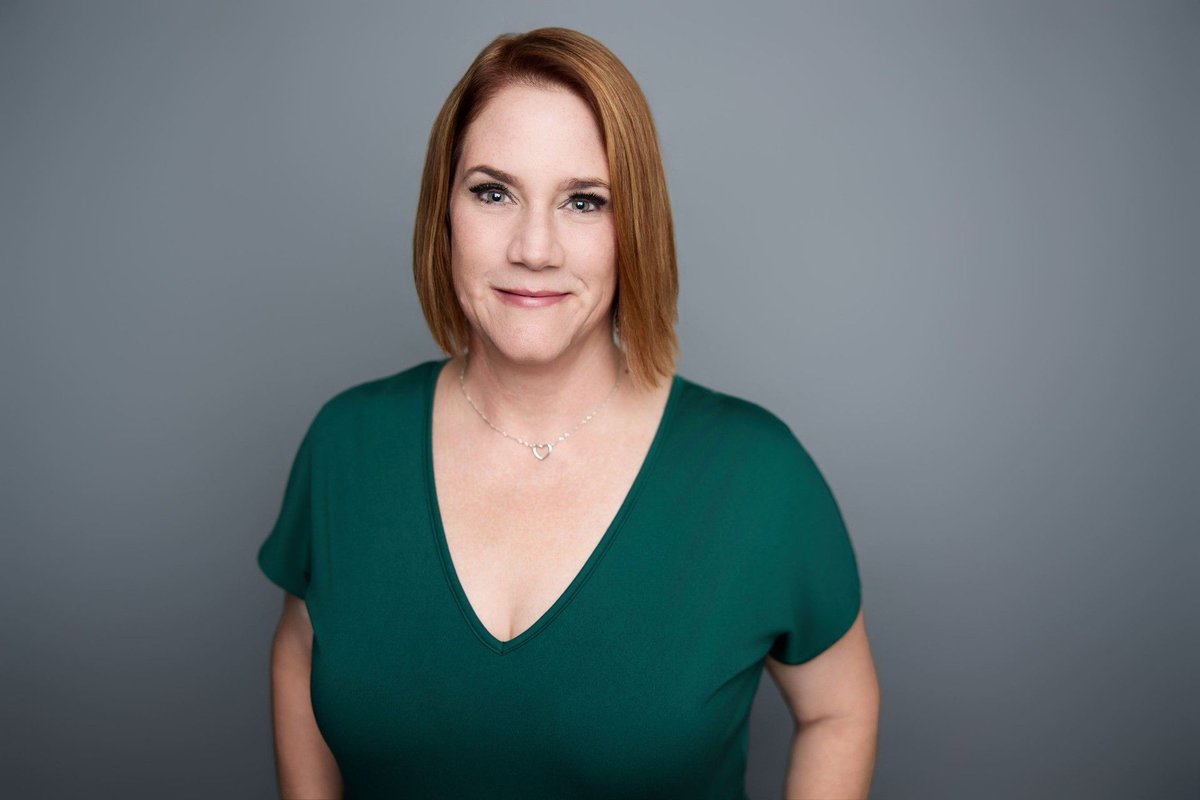 Link Magazine tweet media