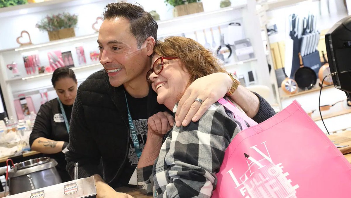 In a digital world, face-to-face still wins.

Meet the people behind the products and build relationships that drive real results, only at The Inspired Home Show!