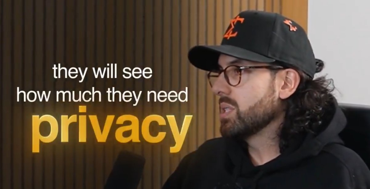 xamiguo's tweet image. 机构不上链的真正原因？不是监管，是透明度过头了。

刚看完 @_TalkingTokens 最新一期里 Azeem（@azeemk）讲的那段——一句话扎心准：
 在完全公开的链上，任何机构动作都会被实时复制，这不是风险，是必死。

这点我太认同了。…