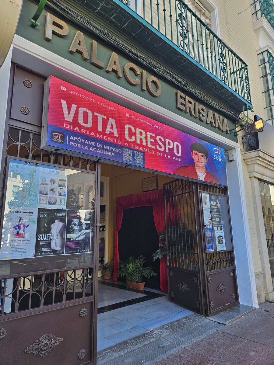 nuriausg's tweet photo. @terebluex @javixrespo @javixrespo por si no te lo han dicho, estaba media Lucena empapelá con tu cara 🙂‍↔️💚 https://t.co/86RLWBiMxX