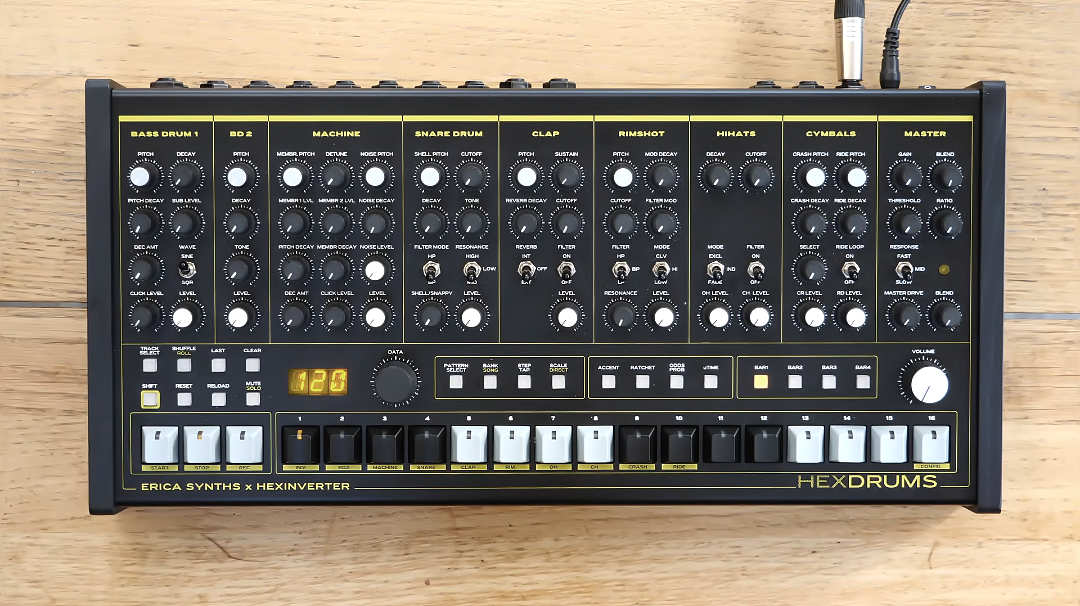 Erica Synths HEXDRUMS
First look  |  out of the box demo  –  by Starsky Carr

&gt; youtube.com/watch?v=f4_qE7…

#analog #drum #machine