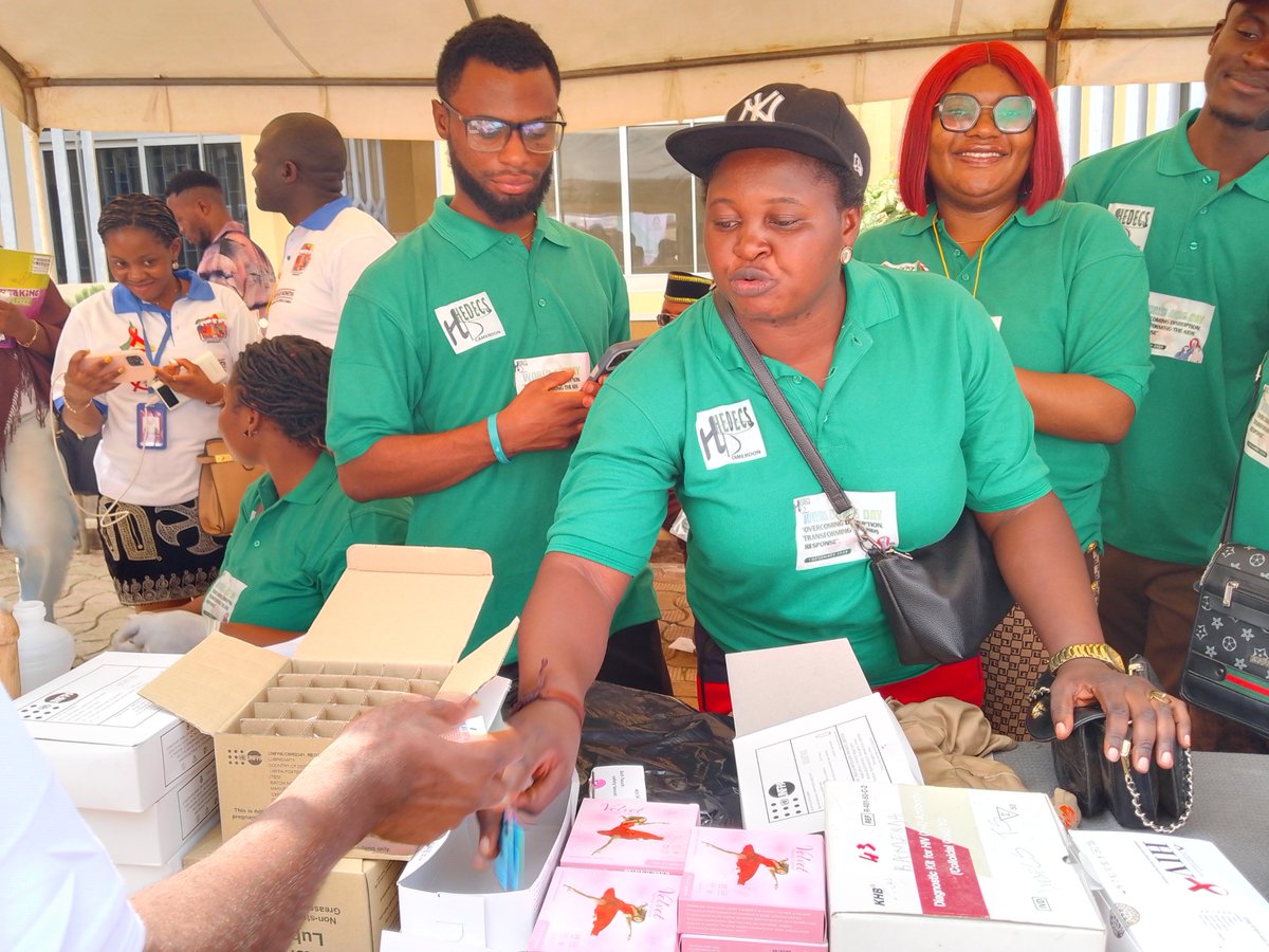 Hedecs cameroon tweet media