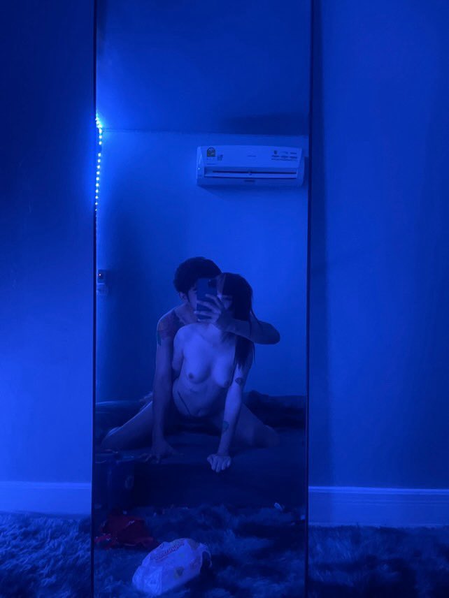 _dekskney's tweet photo. กลับมาคอลแลปกันดีไหม😛💦 @Lokosrc https://t.co/Kmb4hafkxL