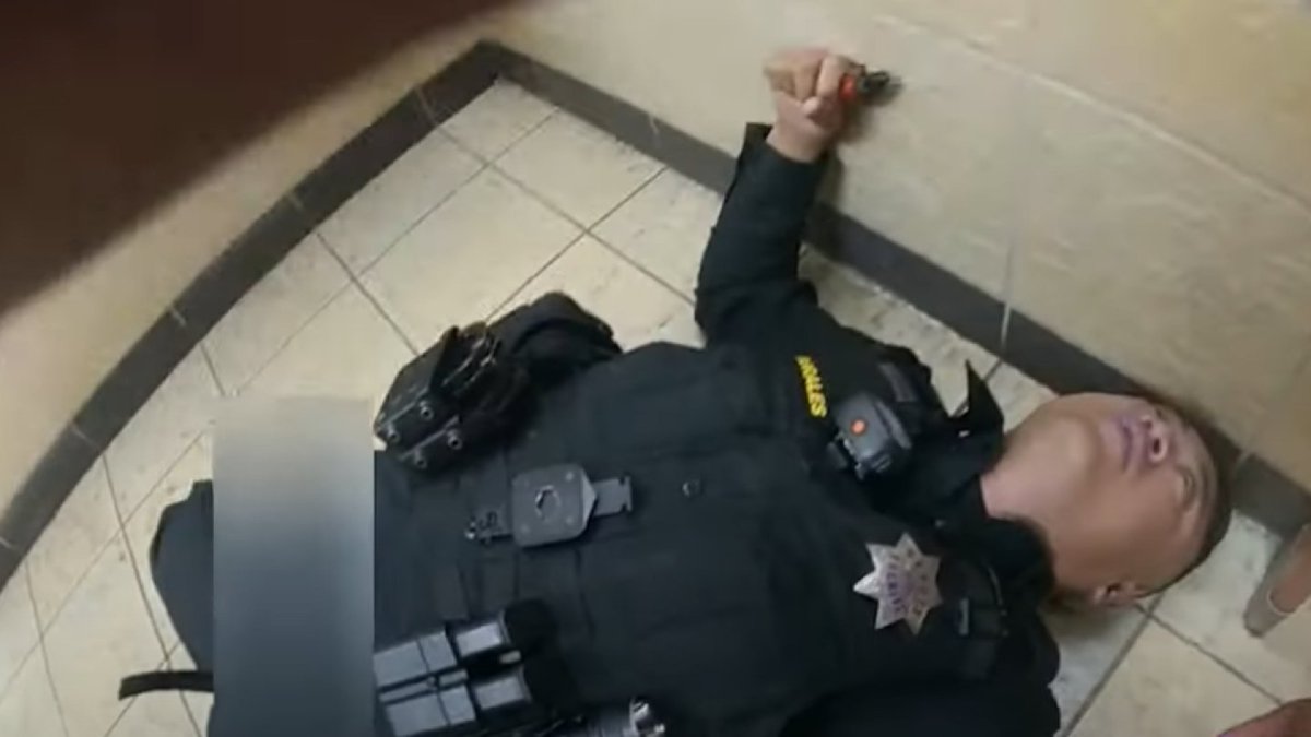 Fuck this mother fucker!

This piece of shit, who I will not name because Fuck Him, used to work for my former department (the Sacramento Sheriff's Office), until he got fired for stealing dope off of people and doing the dope.  That behavior came to light when he OD'd off some