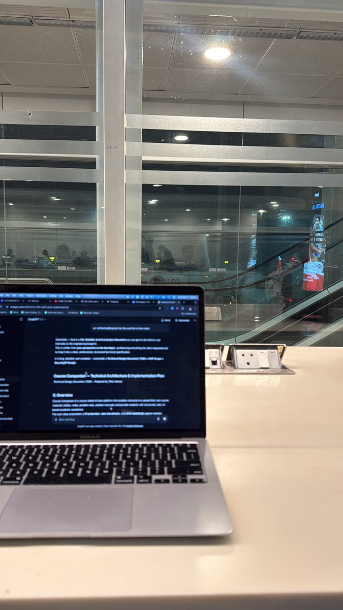 goddamnhero3's tweet photo. Bangalore airport is just WeWork with flights 💀✈️ https://t.co/Fox8g4qoke