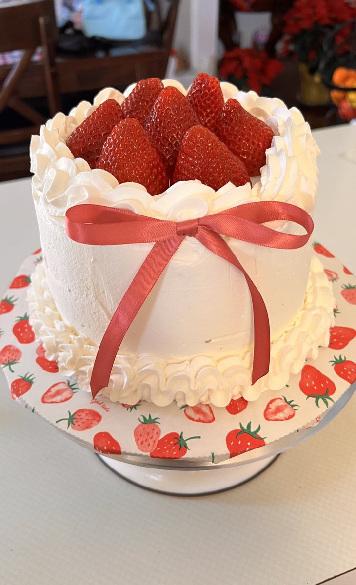 katherine 🍰 tweet media