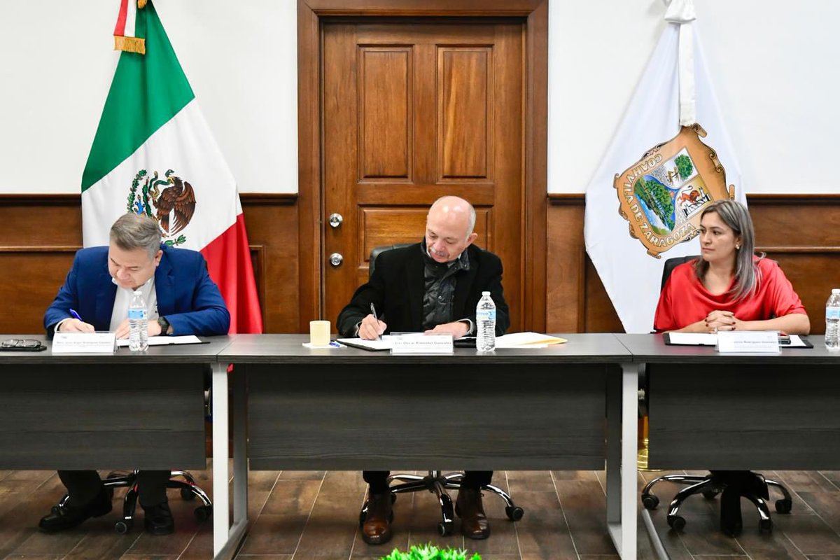 SegobCoahuila's tweet image. que preside el Mtro. José Ángel Rodríguez Canales, y con la Secretaría de Seguridad Pública, con el propósito de fortalecer la atención a víctimas, consolidar las acciones de búsqueda y promover la cultura de respeto a los Derechos Humanos.