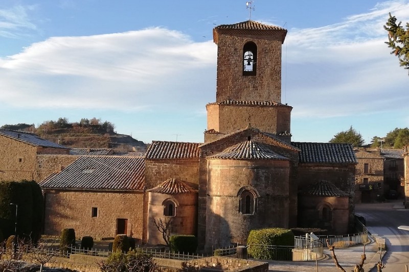 Aquest desembre anirem a pujar el pessebre al cim del Puig Rodó, el #sostrecomarcal del #Moianès. Passarem per Moià, el Puig Rodó i pel dolmen homònim, acabant al poble de l’Estany, on hi ha el Monestir romànic de Santa Maria de l'Estany. #GECASP 
ℹ️ caminades.info/activitats/pui…