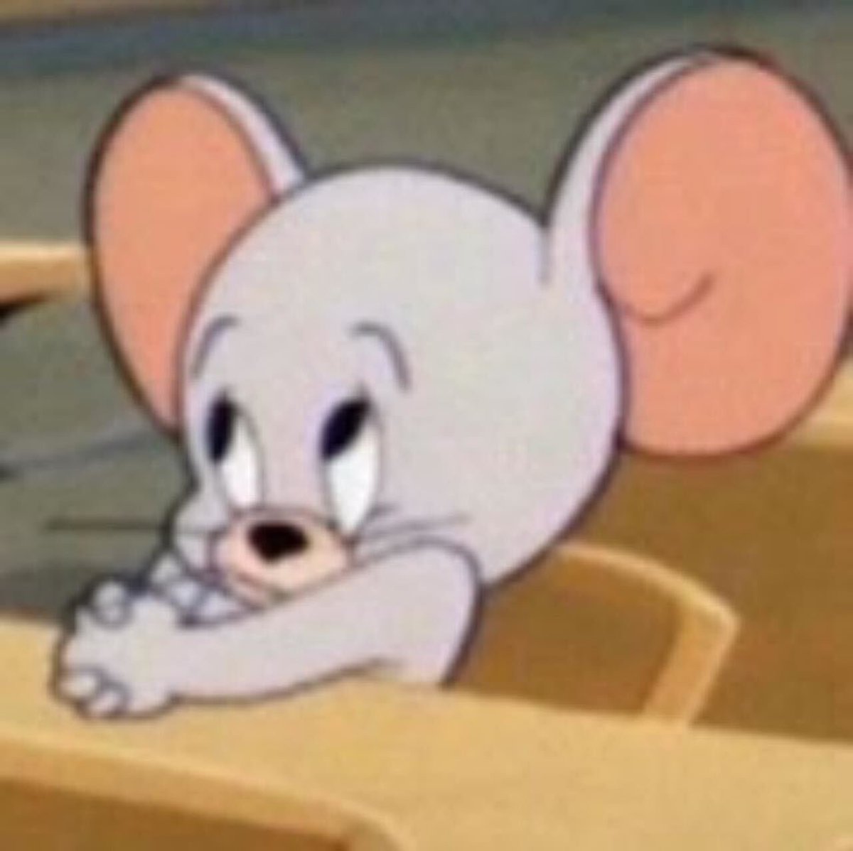 <a href="/troom9troom9/">بسبوسة</a> من بكره: ابله عطيني جوالك