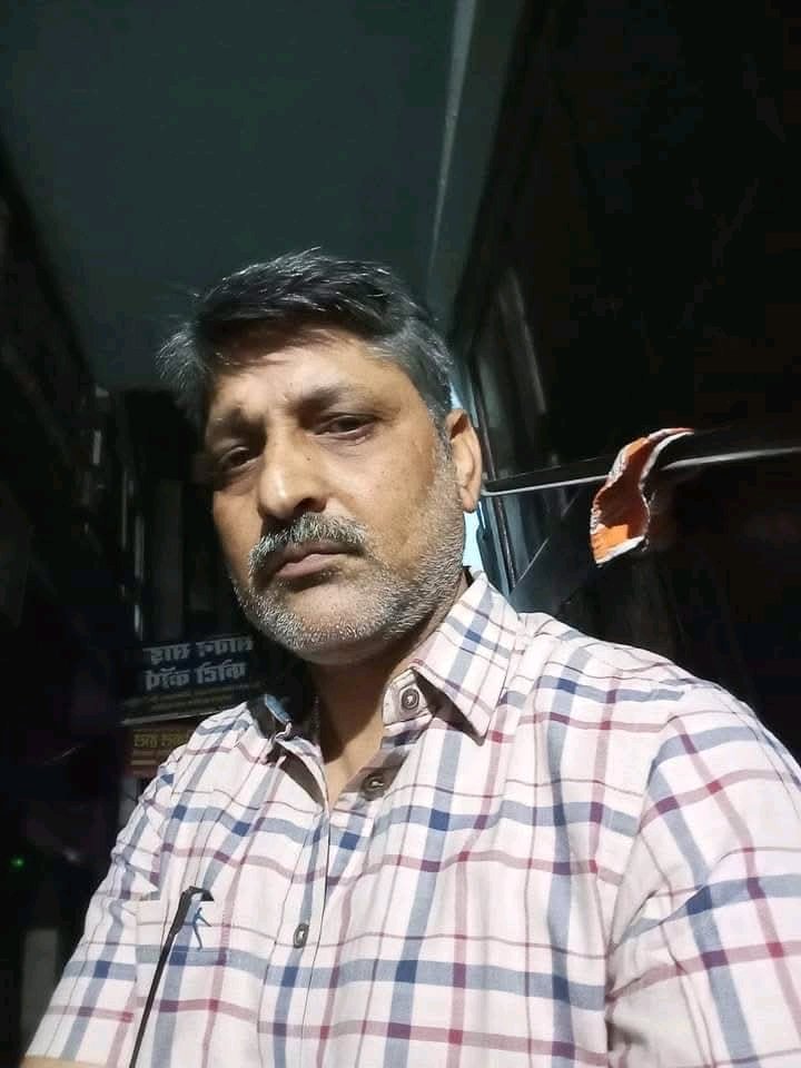 KumarRam7783's tweet photo. @Uppolice @dgpup @adgzonevaranasi @varanasipolice @Varanasi_DM @IgRangeVaranasi @bhupro @VCofficeBHU
महोदय मैं काशी हिन्दू विश्वविद्यालय का क्षात्र हु और यह आदमी मुझे भद्दी भद्दी गालियां दें रहा है और बिहारी होने पर भी गाली दें रहा है कृपया संज्ञान लें..
उसका नंबर 9936369460 https://t.co/8T0aGXtyWv
