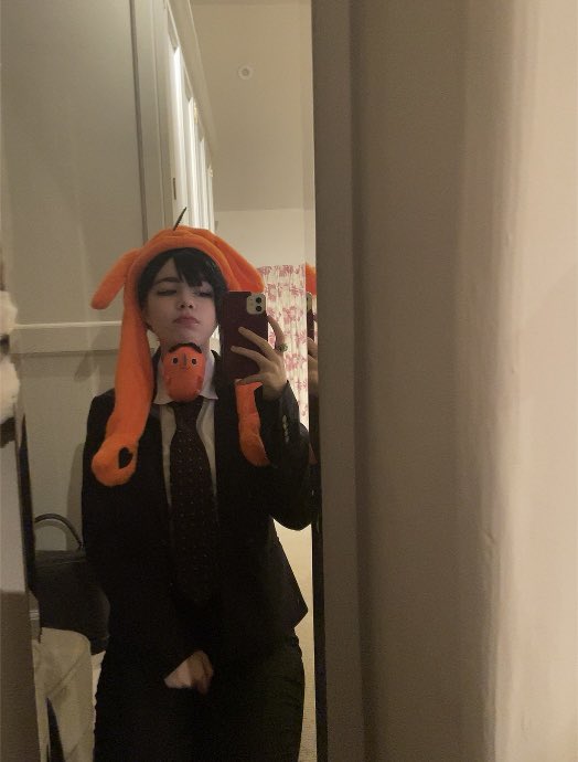 Zennilis's tweet photo. Good EVENING csm twitter ☺️ #kobeni #chainsawman #cosplay https://t.co/E1YVZPm4Ny