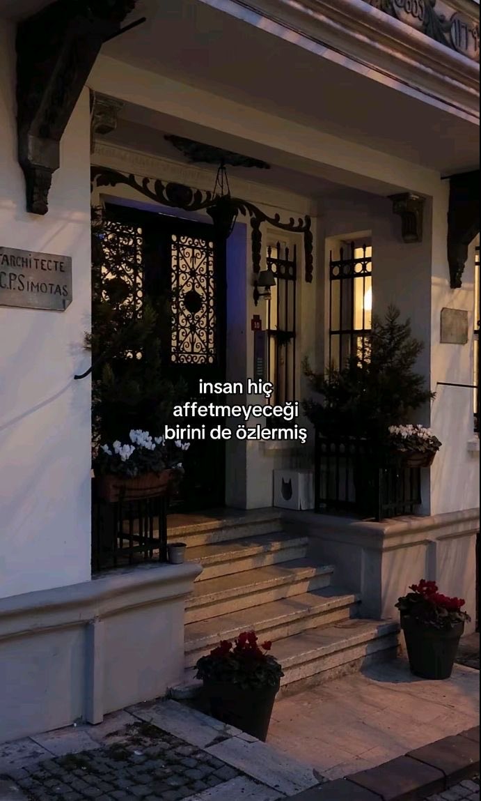 lara (@artikyoruldukk) on Twitter photo 