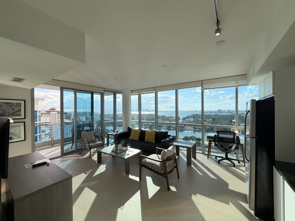 Lonliboy tweet media