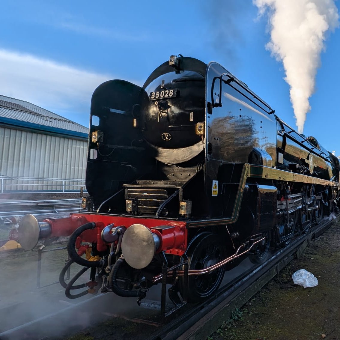 Clan Line tweet media