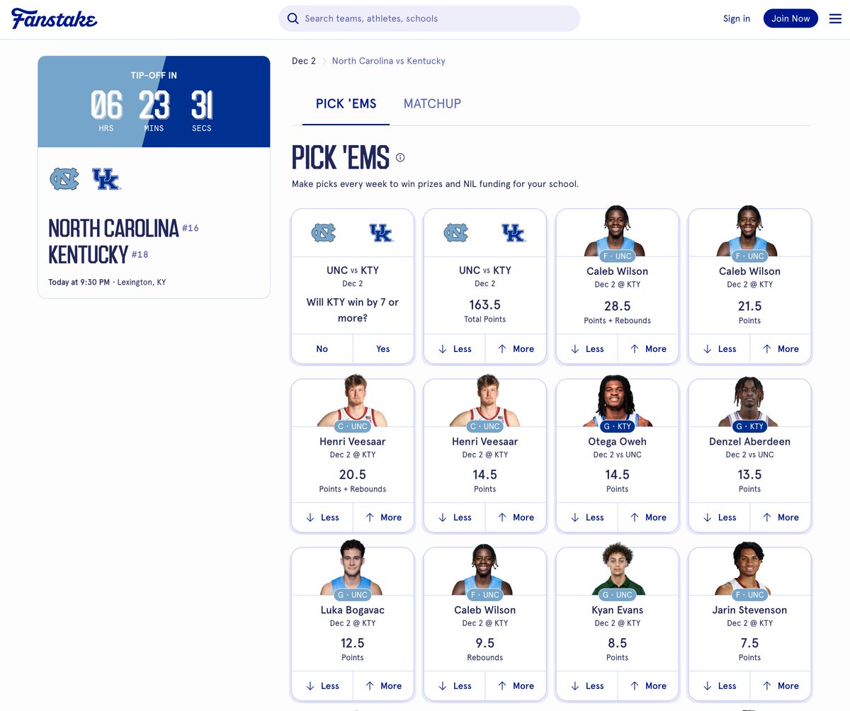 FanstakeHQ's tweet image. BATTLE OF THE BLUE BLOODS

Historic programs clash when #17 North Carolina  battle the #18 Kentucky Wildcats in one of the marquee ACC/SEC Challenge games at 9:30 PM EST tonight.

All the game and player props here: fanstake.com/mens-college-b…

Kentucky -6.5
Over/Under 163.5 Total…