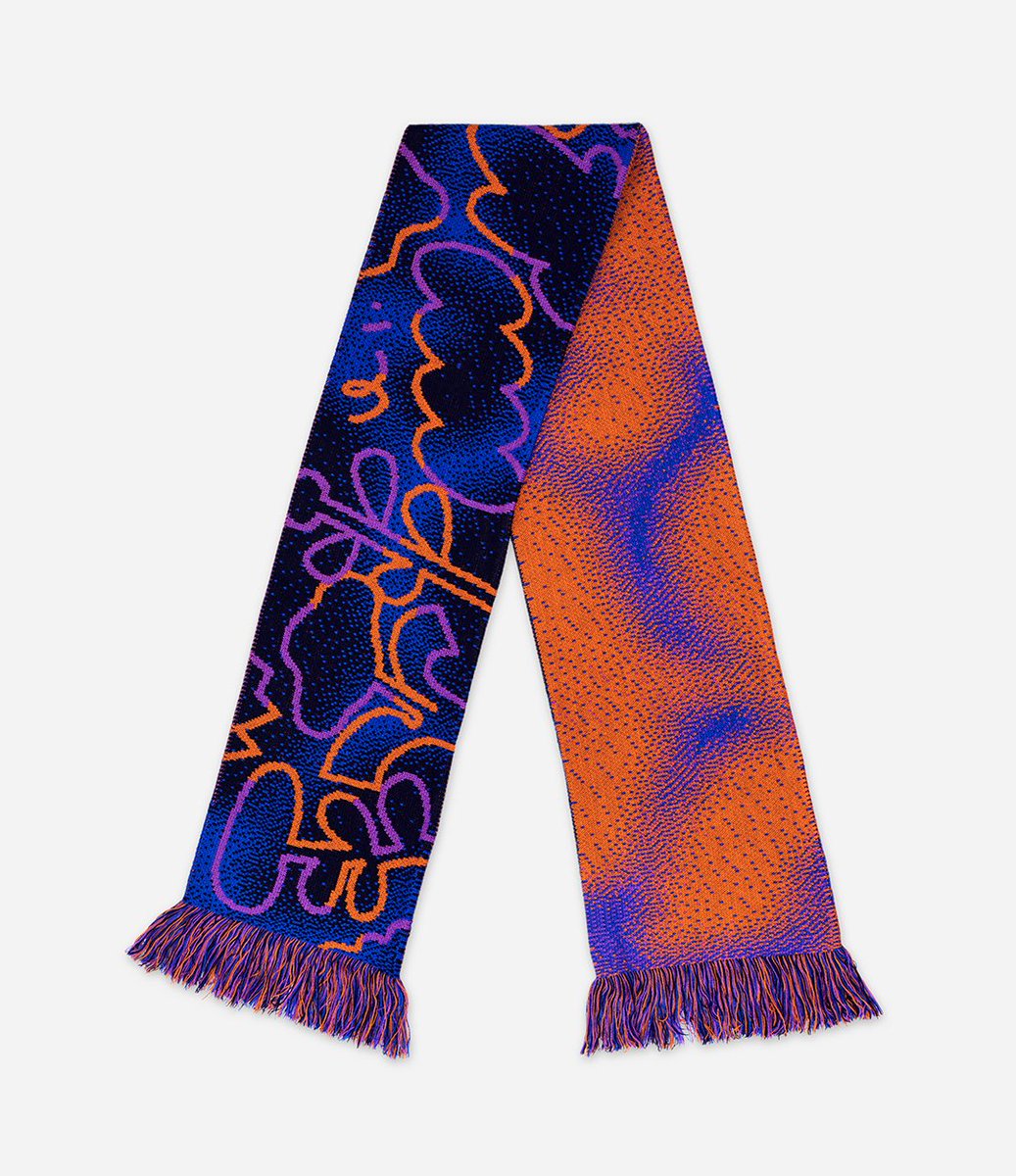 Patswerk's tweet photo. We restocked our shop with some colourful scarves. When the weather sucks, you might as well look good. Get ‘em while it’s cold! https://t.co/1wxsSbjnJR https://t.co/nqfDa3fhwT