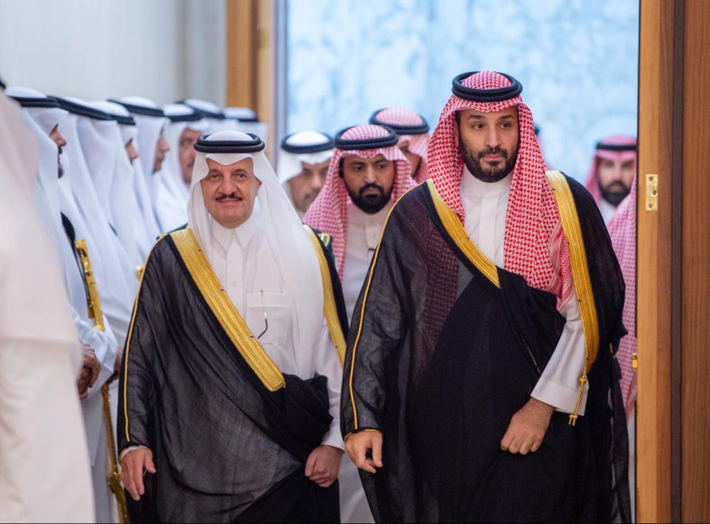 لقاء بحجم الوطن، أين ما أنبت أزهر...

حينما تطأ قدما سمو سيدي ولي العهد صاحب السمو الملكي الأمير محمد بن سلمان - حفظهما الله - أرضًا، تتحول إلى لوحةٍ من الأمل ومساحةٍ من الحلم الذي يتحقق.

حملت زيارة سموه التاريخية للمنطقة الشرقية شموخ القيادة، ونسمة مستقبل رأيناها بأعيننا،