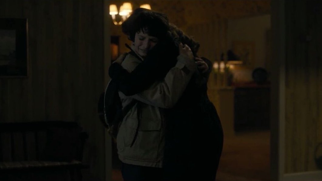 literatiily's tweet image. mike needs to have a whole ass mental breakdown because he for sure LOVES his momma