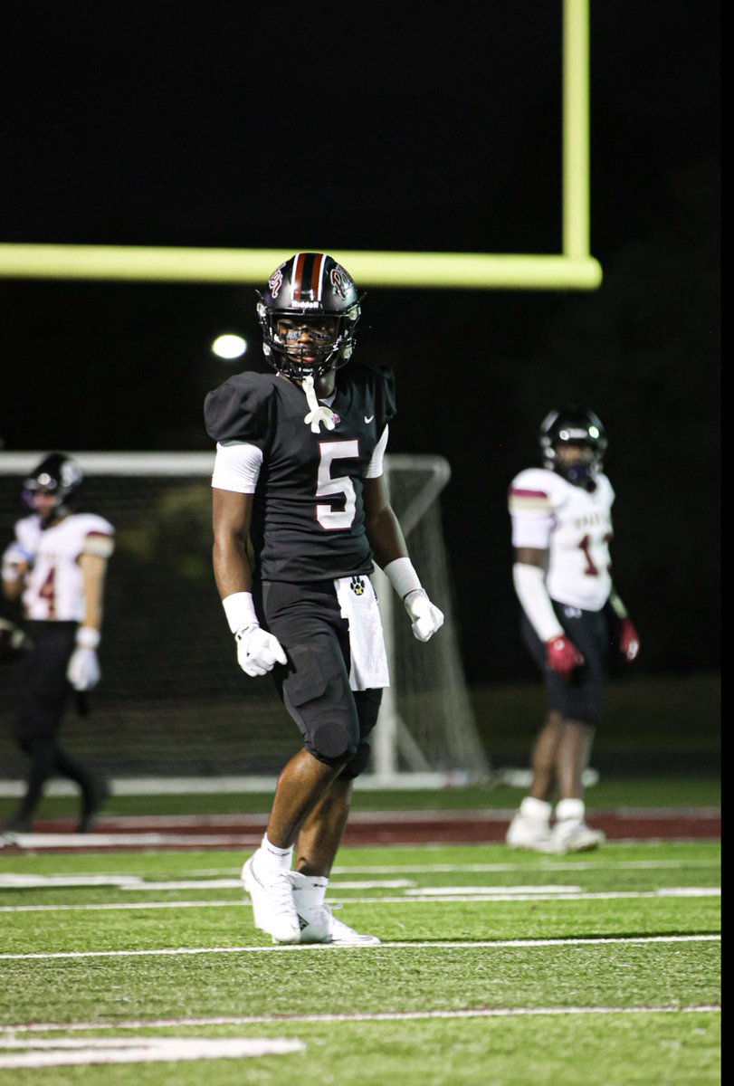 KennyRobinson5_'s tweet image. Sophomore Szn film !!
Missed games due to injury 
Thank you seniors !

hudl.com/v/2Skahp

@BrennanSpain @RitterPrep @mothersfishstl @TheUCReport @ChadSimmons_ @AllenTrieu @CoachTUCR @GregSmithRivals @JPRockMO