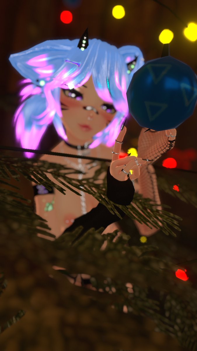 BluePixelVR's tweet image. blue's baubles 😋