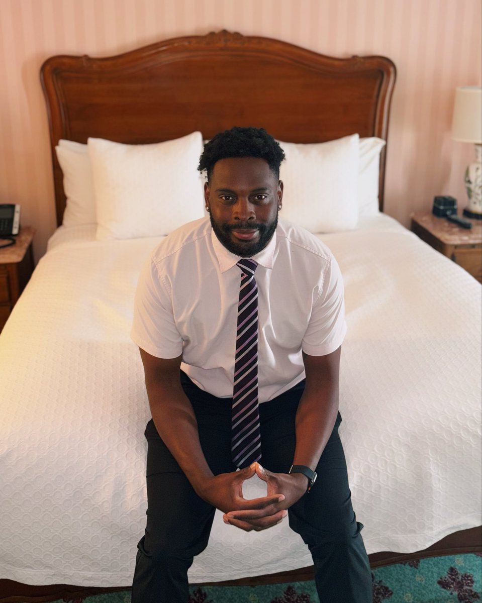 kalebcharrison's tweet image. Always relish a generous impulse. Enjoy. — Yours truly.

#nevertoolate #reinventyourself #drake