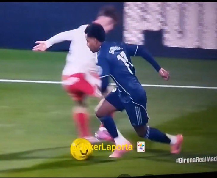 نفس الحالات وحده طرد ووحده لا ، وحده بلنتي ووحده لا !! أهلًا بك في اللاليغا