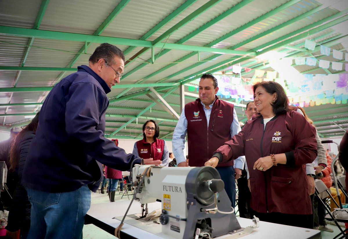 difhgo's tweet image. #LaFamiliaDIFH, a través del #CRIH, entregó Proyectos Productivos, Ayudas Técnicas y Prótesis a 373 personas de 51 municipios, fortaleciendo su independencia y calidad de vida. Esto fue posible gracias al compromiso y trabajo en equipo entre el #DIFH, las alcaldías y los 💈♿️🦾