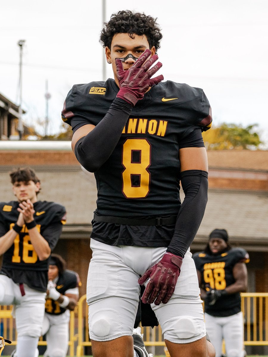 Donovan Faria 6’2 190 3 ⭐️ N, S, ATH tweet media