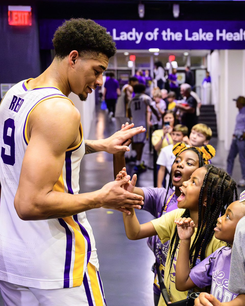 LSU Basketball tweet media