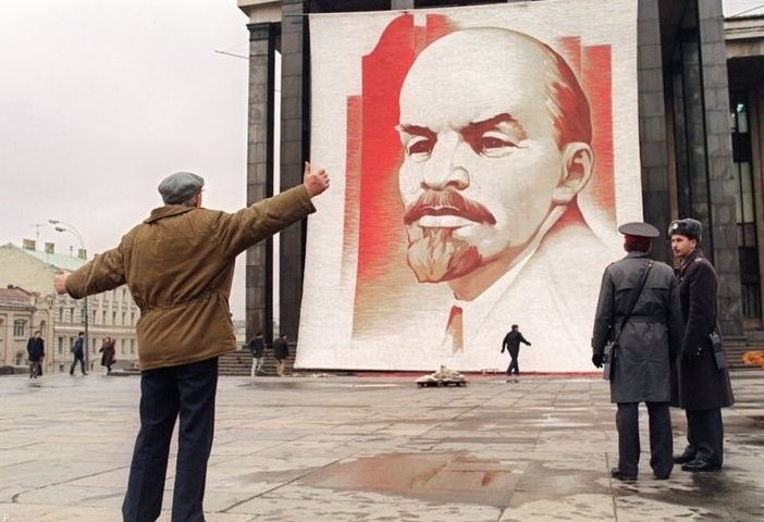 ℝ𝕖𝕘𝕚𝕞𝕖 𝔼𝕤𝕥𝕙𝕖𝕥𝕚𝕔𝕤 (@regimeesthetics) on Twitter photo 