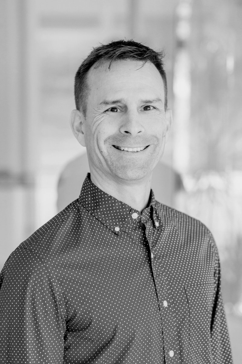 PsychSearch
ECT and CTE – The NFL, Shock Treatment and Brain Damage
By Colin Taufer

“Your brain is safer in a car accident than in the hands of a psychiatrist.”

On September 30, 2014, researchers with Boston University announced that in autopsies of 79 brains of former NFL