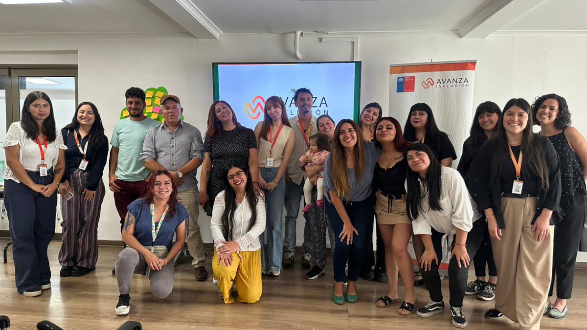 Acompañamos a emprendedores/as que recibieron un aporte para mejorar sus modelos de negocio, tras haber participado de diversas capacitaciones dadas por la Oficina Sociolaboral en convenio con SENDA.