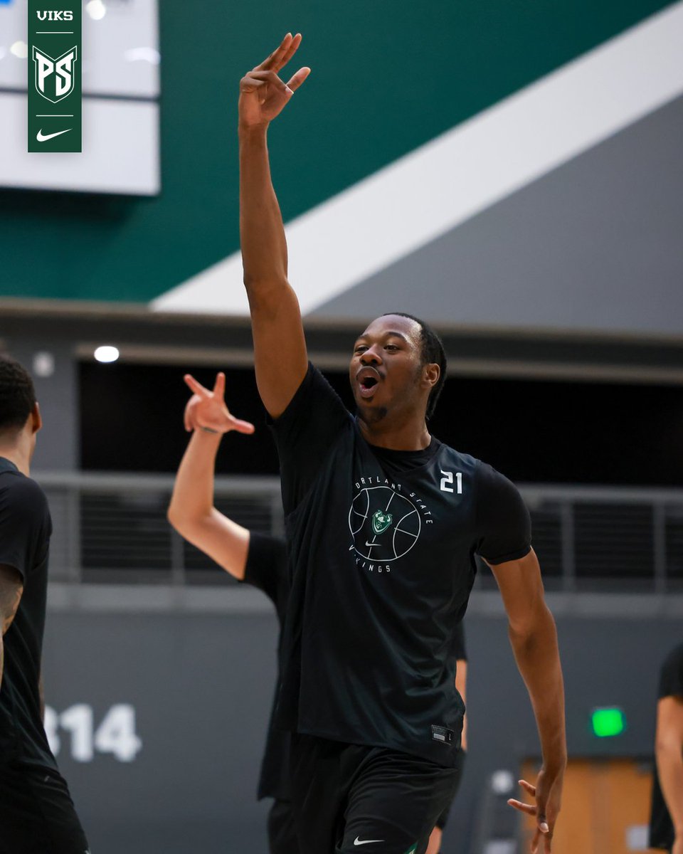 psuviksMBB's tweet image. Finally back in action tomorrow. 😤

#GoViks | #DefendTheShip