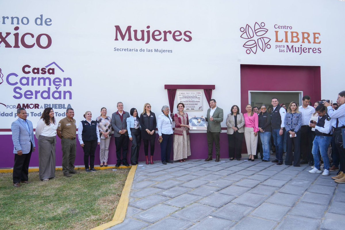 pepechedrauimx's tweet photo. Acompañé al Gobernador @armentapuebla_ a la inauguración de la Casa Carmen Serdán en la U.H. La Margarita de #Puebla Capital, un espacio que honra el legado de una mujer poblana que luchó por la justicia, la libertad y los derechos de todas y todos.

La Casa Carmen Serdán es más que un edificio: es un refugio seguro y un lugar de oportunidades donde las mujeres pueden aprender, crecer y sentirse protegidas. 🤝💜