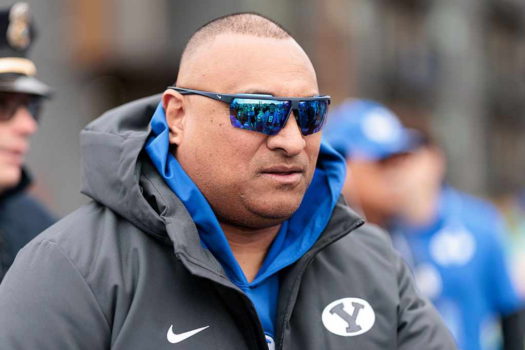 PeteThamel's tweet image. Sources: BYU coach Kalani Sitake has begun to inform people that he intends to stay at the school. BYU is in the process of putting together a lucrative contract to keep him. He&apos;s been one of main targets at Penn State, which he informed of his decision today.