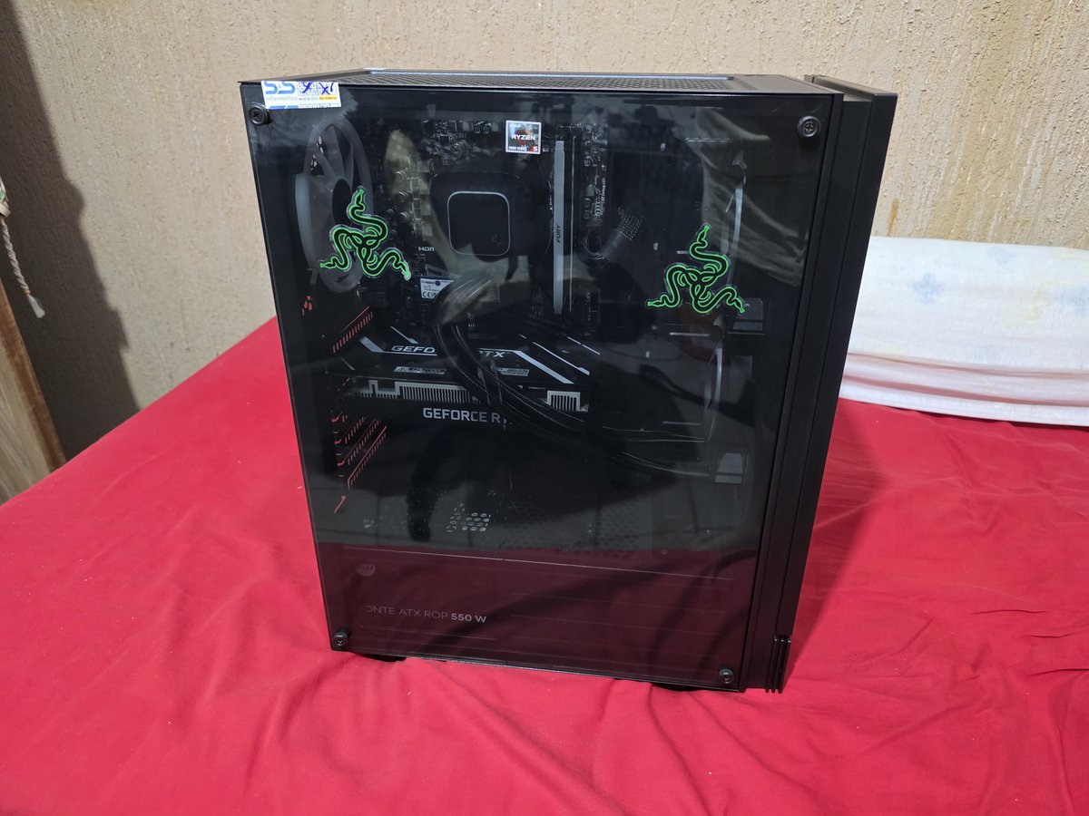 Olha que lindo, voltou pra casa depois de me matar de raiva, preocupação e me fazer gastar quase um salário mínimo pra concertar 🥹

Tão fofinhooo