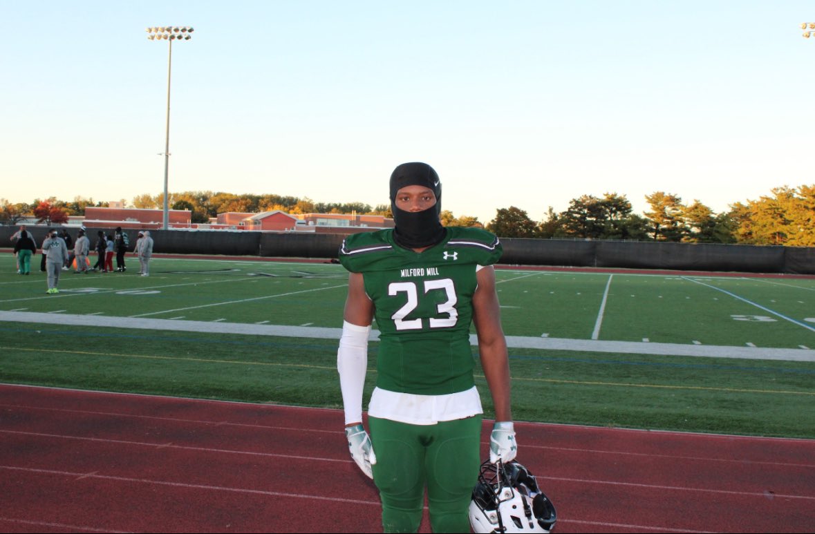 Jaydenrose52's tweet photo. Senior season highlights ✅
6’1 230 DL/TE c’o 26
6 sacks✅
15 TFL✅
25 tackles ✅
3x 1st team all county✅
1x all state✅
30+ pancakes ✅

https://t.co/W3sbQm4vtT https://t.co/IGUCp6R0RR