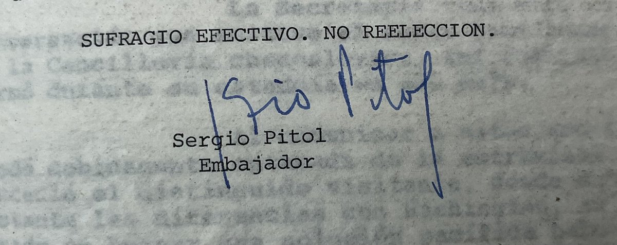 #EscritoresenlaDiplomacia