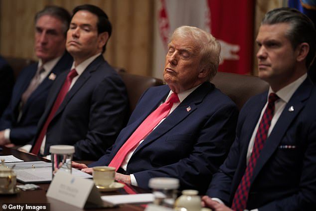 WarrenPatton's tweet image. Here is Trump examining the inside of his eyelids all … day … long.