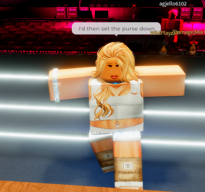 ava monro tweet media