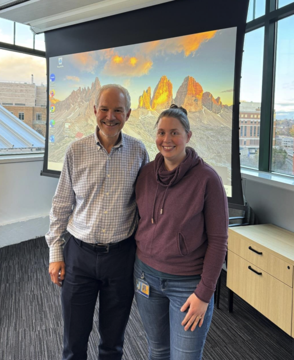 J_Immunol's tweet image. This November #TopRead from @luoweicool and @ShlomchikLab demonstrated that PTEN deficiency selectively expanded germinal center B cells in Peyer’s patches but had no impact on those induced by immunization, revealing an unknown role for PTEN. Read more: ow.ly/Ia9k50XAbiP.