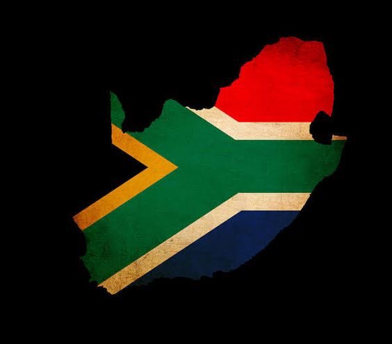 Gratitude to my country. 

Dear South Africa our beautiful land..31 years of freedom, rhythm, and resilience. 

South Africa..you’re still finding your feet, but your spirit stays unmatched. My home, my heart 🫶🏽💚🇿🇦 #nodnajustrsa #RSA