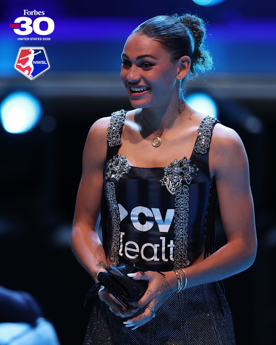NWSL's tweet image. The resume keeps getting louder. ✍️

Congratulations to Trinity Rodman on being named to the 2026 @forbes 30 Under 30 list. 💅🏆